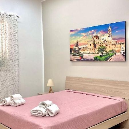 Hotel Locazione Breve Le Stanze Di Mandy Palermo Exterior foto